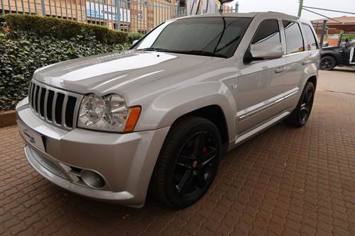 Jeep Grand Cherokee 6.3 SRT-8