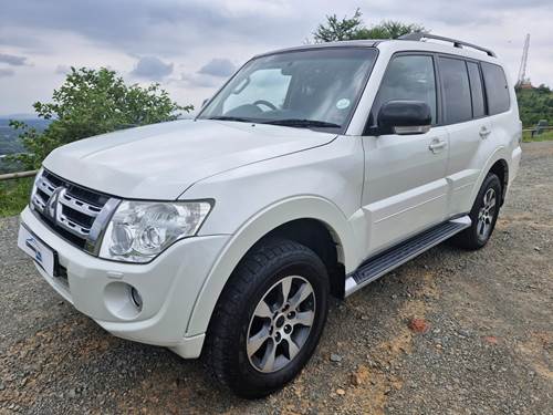 Mitsubishi Pajero 3.2 Di-Dc (140 kW) GLS Auto