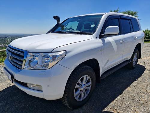 Toyota Land Cruiser 200 VX V8 TD Auto