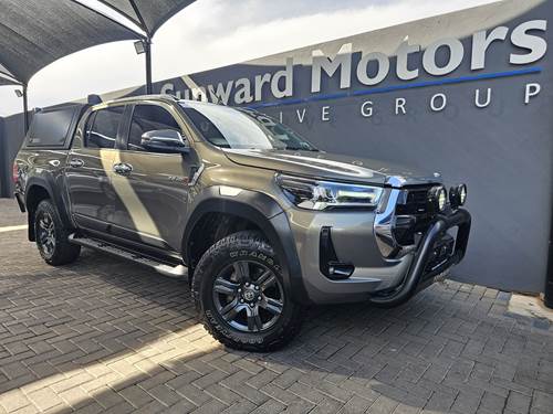 Toyota Hilux 2.8 GD-6 Raider Double Cab Auto 4x4