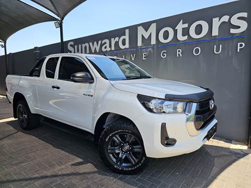 Toyota Hilux 2.4 GD-6 RB Raider Extra Cab Auto