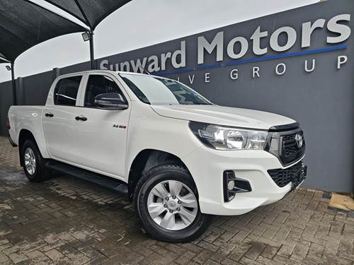 Toyota Hilux 2.4 GD-6 SRX Double Cab Auto 4x4