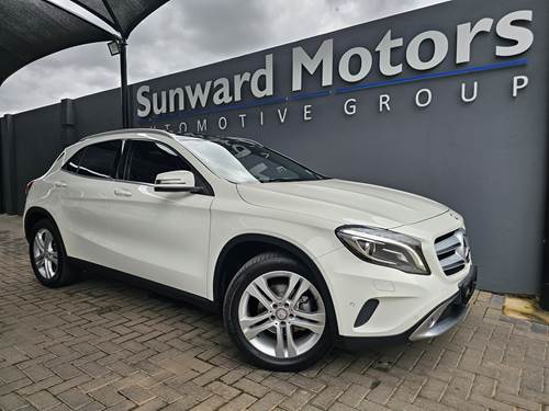 Mercedes Benz GLA 220 CDi