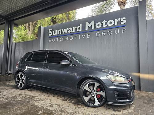 Volkswagen (VW) Golf 7 GTi 2.0 TSi DSG