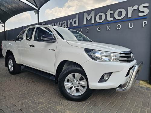 Toyota Hilux 2.4 GD 6 RB SRX P/U Extended Cab