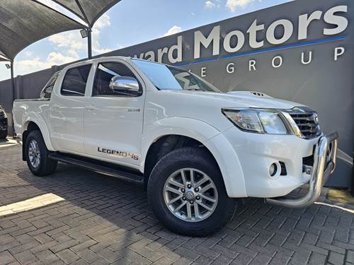 Toyota Hilux (Legend 45) 3.0 D-4D 4X4 Double Cab Auto