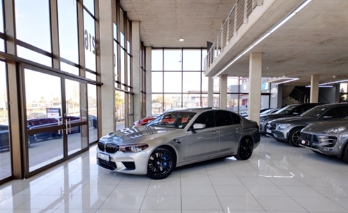 BMW M5 (F90) M-DCT