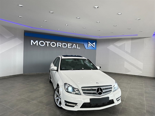 Mercedes Benz C 250 Bluetec AMG Line 7G-Tronic