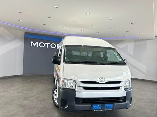 Toyota Quantum HIACE 2.5 D-4D Sesfikile 16 Seat