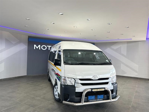 Toyota Quantum HIACE 2.5 D-4D Sesfikile 16 Seat