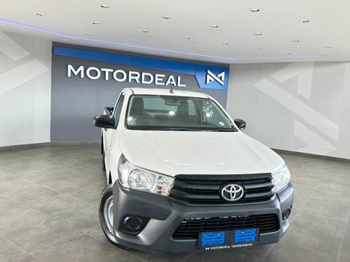 Toyota Hilux 2.0 VVTi Aircon Single Cab