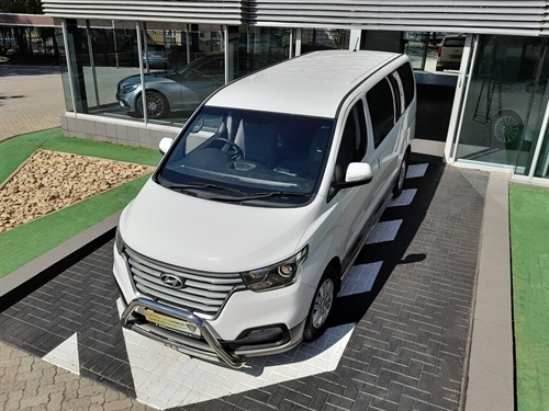 Hyundai H1 2.5 CRDi Elite Auto 12 Seater