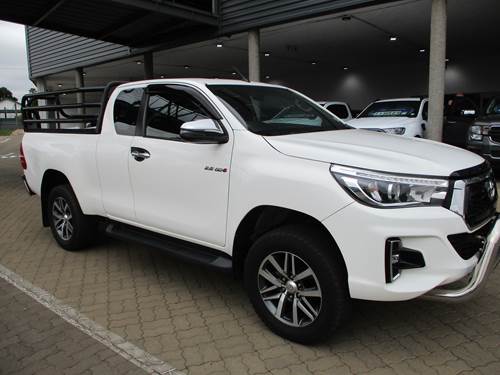 Toyota Hilux 2.8 GD-6 RB Raider Extra Cab Auto 