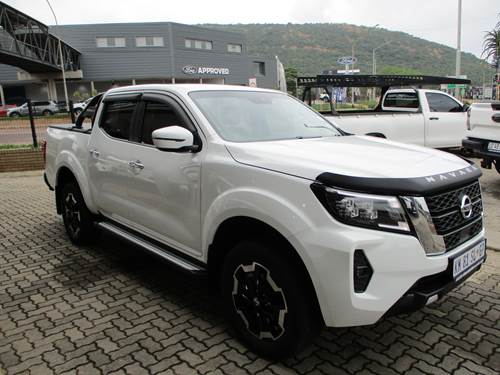 Nissan Navara 2.5 DDTi LE Double Cab 4x4 Auto