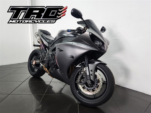 2013 yamaha yzf r1 for sale