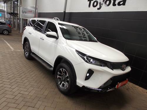 Toyota Fortuner VI 2.4GD-6 Raised Body Auto