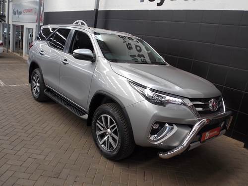 Toyota Fortuner V 2.8 GD-6 Epic Auto 4x4