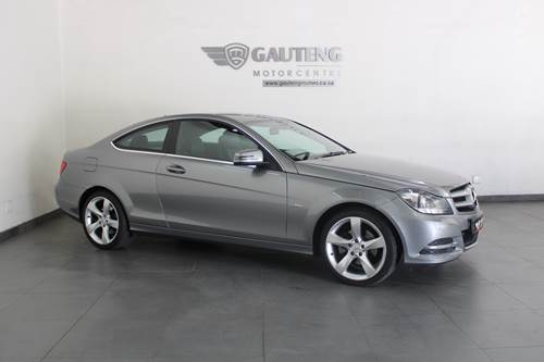 Mercedes Benz C 250 Blue Efficiency Coupe 7G-Tronic