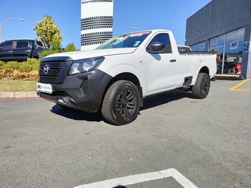 Nissan Navara 2.5 DDTi SE