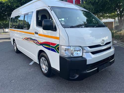 Toyota Quantum HIACE 2.5 D-4D Sesfikile 16 Seat