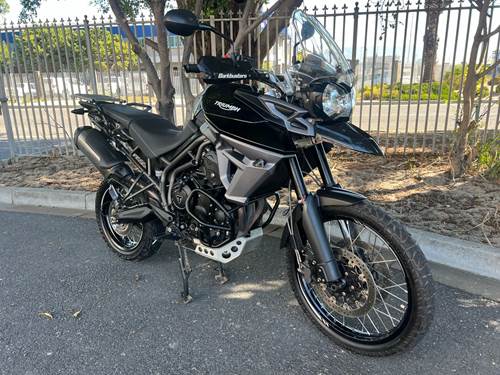 Triumph Tiger 800 XCX