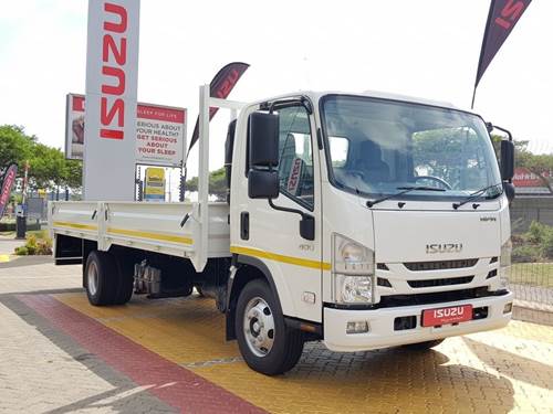 Isuzu NPR 400