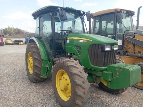 John Deere 5082E O/S MFWD (Agric)