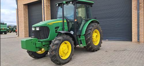 John Deere John Deere 5090E