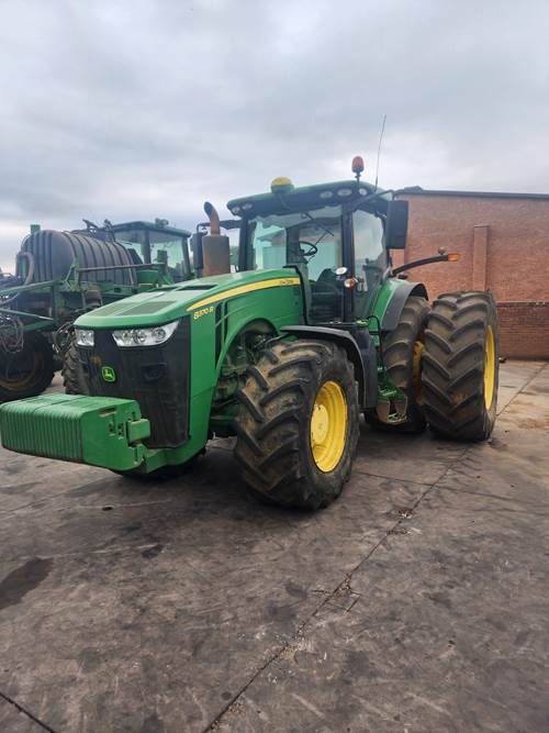 John Deere 8R 370