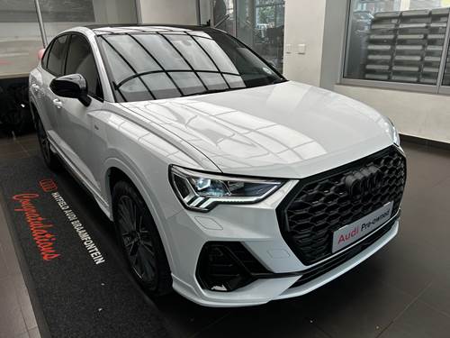 Audi Q3 Sportback  (35 TFSi) Black Edition