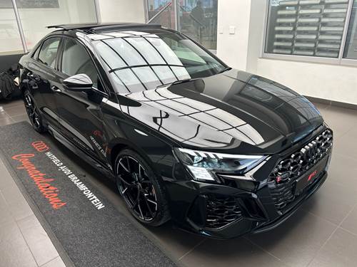 Audi RS3 Quattro S-tronic