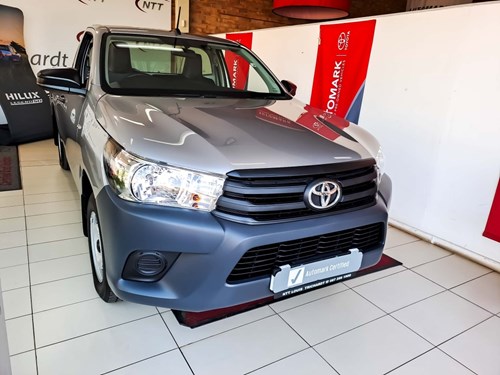 Toyota Hilux 2.0 VVTi Aircon Single Cab