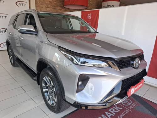 Toyota Fortuner VI 2.4GD-6 Raised Body Auto