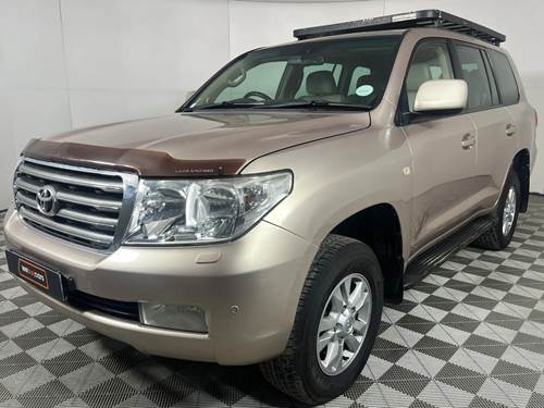 Toyota Land Cruiser 200 VX V8 TD Auto