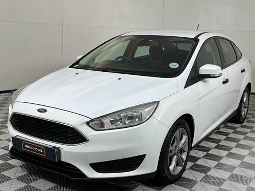 Ford Focus 1.0 EcoBoost Ambiente Sedan