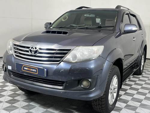 Toyota Fortuner III 2.5 D-4D VNT Raised Body Auto