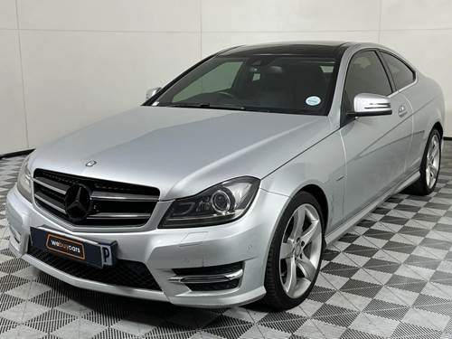 Mercedes Benz C 180 Blue Efficiency Coupe 7G-Tronic Plus