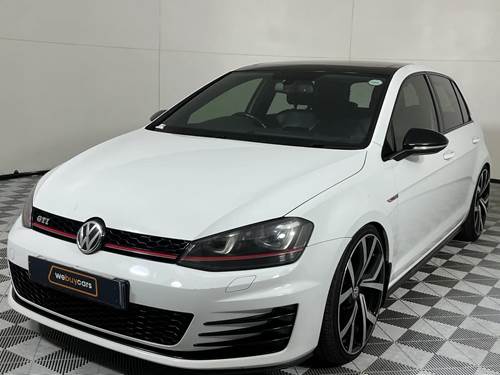 Volkswagen (VW) Golf 7 GTi 2.0 TSi DSG