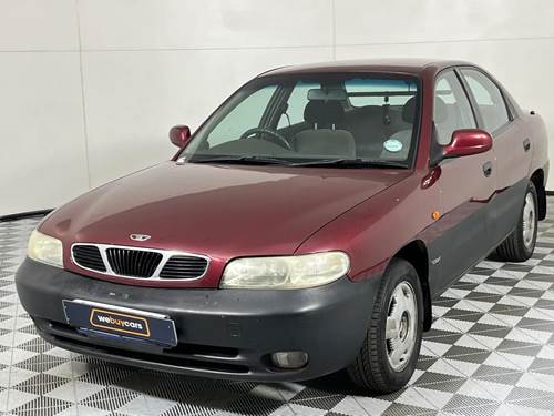 Daewoo Nubira 2.0 CDX Sedan