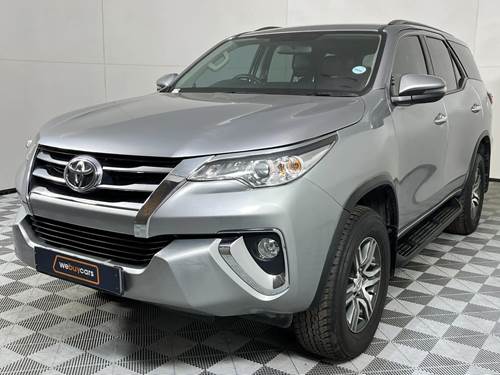 Toyota Fortuner V 2.4 GD-6 Raised Body Auto