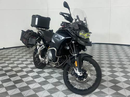 BMW F850GS Adventure Style Triple Black