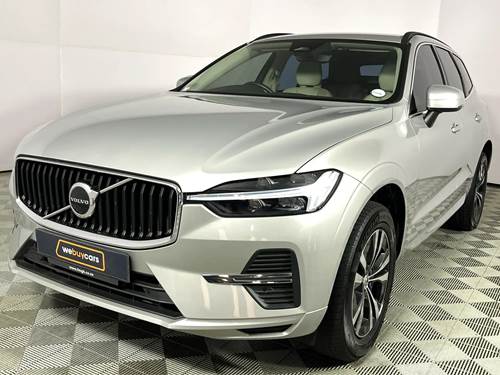 Volvo XC60 B5 Momentum Geartronic AWD