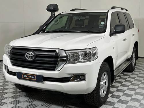 Toyota Land Cruiser 200 GX 4.5D V8 Auto