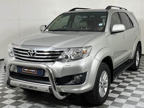 Toyota Fortuner III 4.0 V6 Auto Raised Body