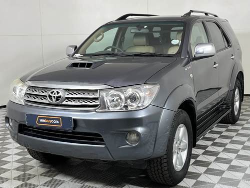 Toyota Fortuner II 3.0 D-4D Raised Body Auto