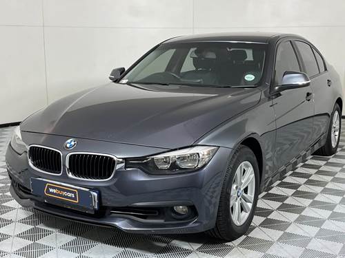 BMW 318i (F30) Auto