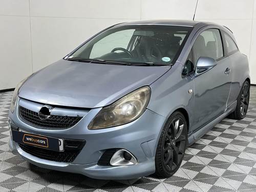 Opel Corsa 1.6i OPC