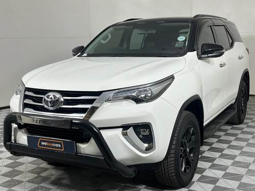 Toyota Fortuner V 2.8 GD-6 Epic Black Auto