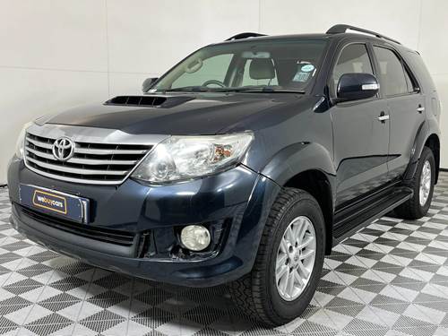 Toyota Fortuner III 2.5 D-4D VNT Raised Body