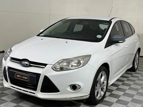 Ford Focus 1.6 Ti VCT Ambiente Sedan Powershift